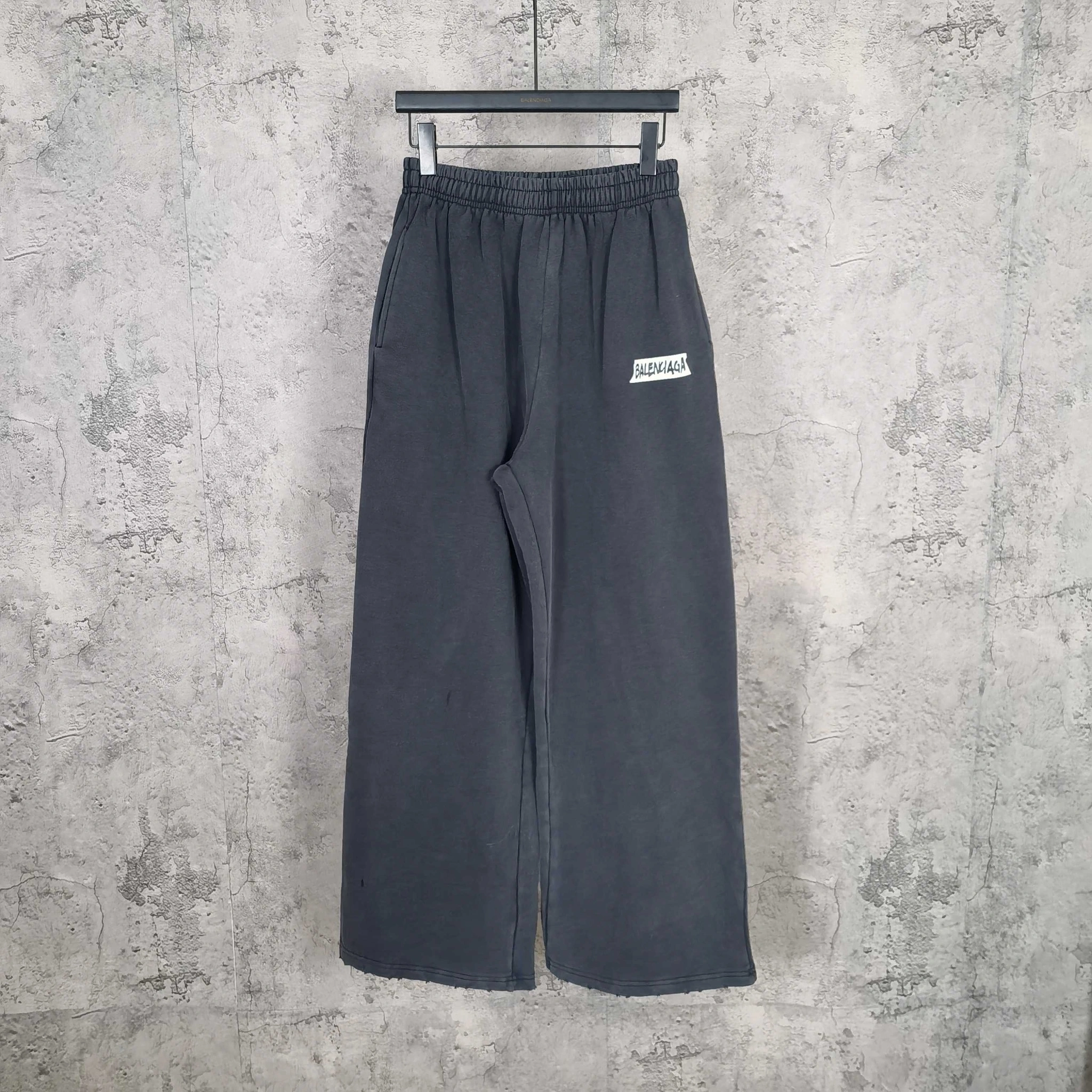&wg.luxury-- 218593i161 item:F-F237A2699H